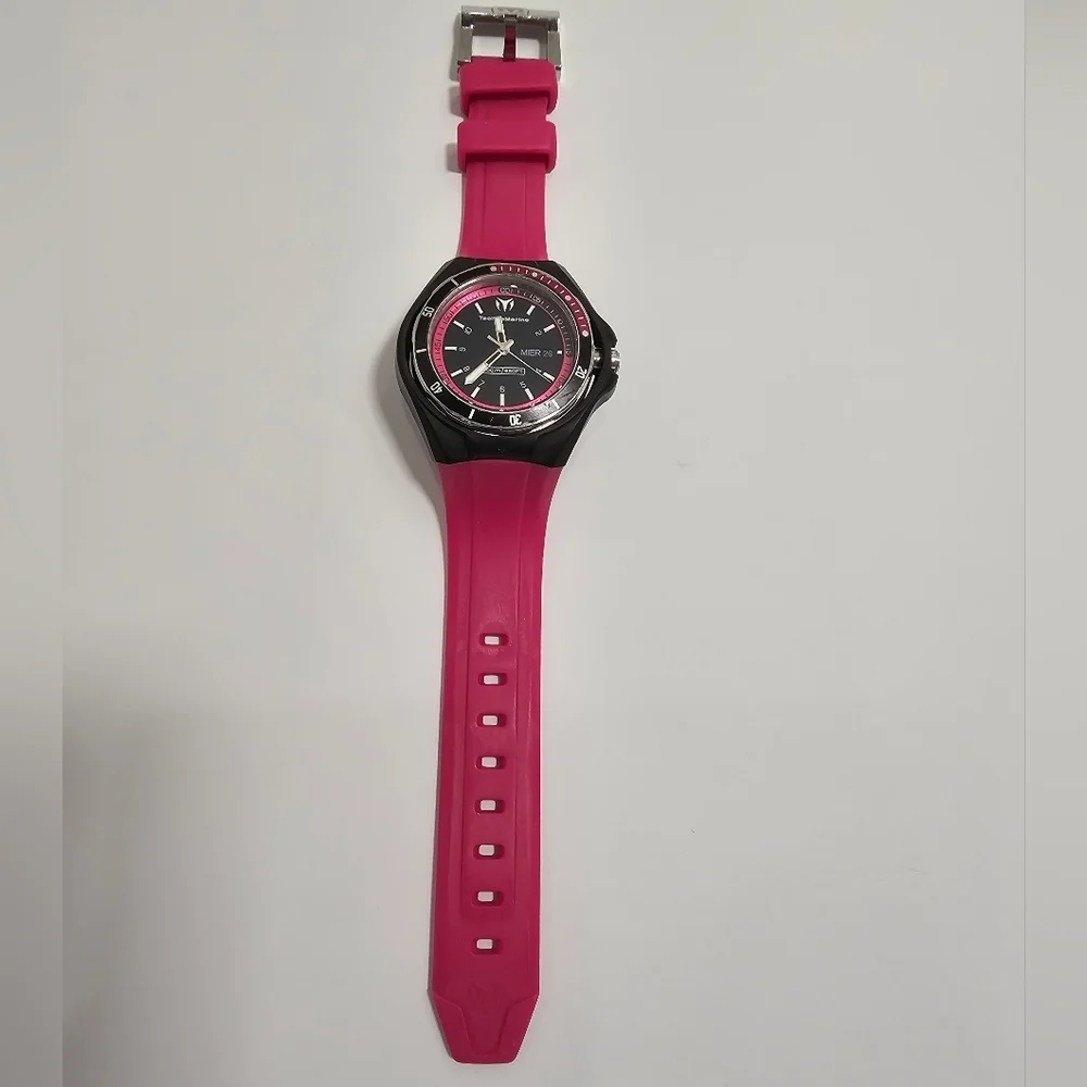 Technomarine authentic cruise
